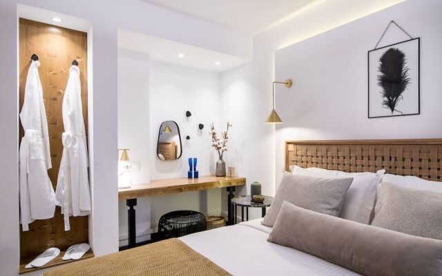 Amelot Art Suites