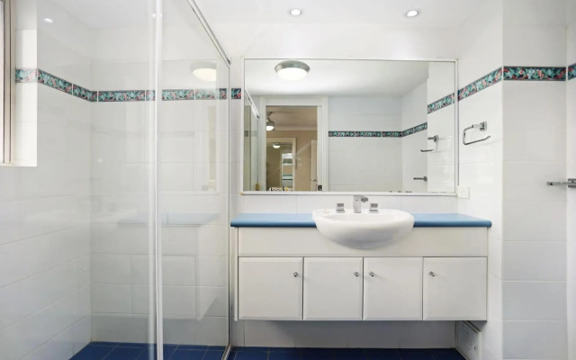 Aquarius Apartment 4