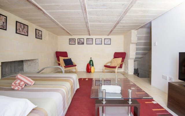 Valletta Republic St House