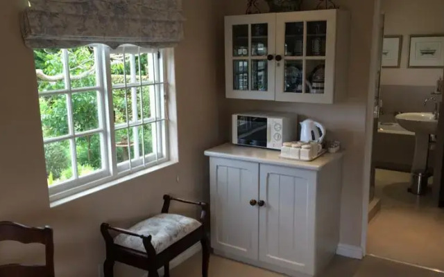 White Linen & Lavender B&B