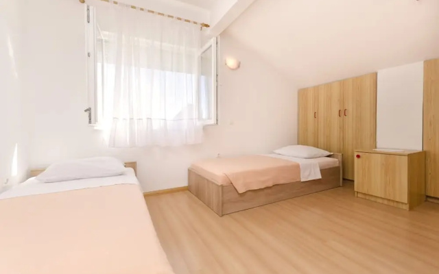 Apartments Mirjana Blue Beach
