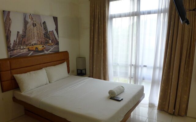 Rozen Suites Paradise
