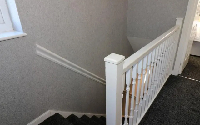 Chapelhall House - Airdrie