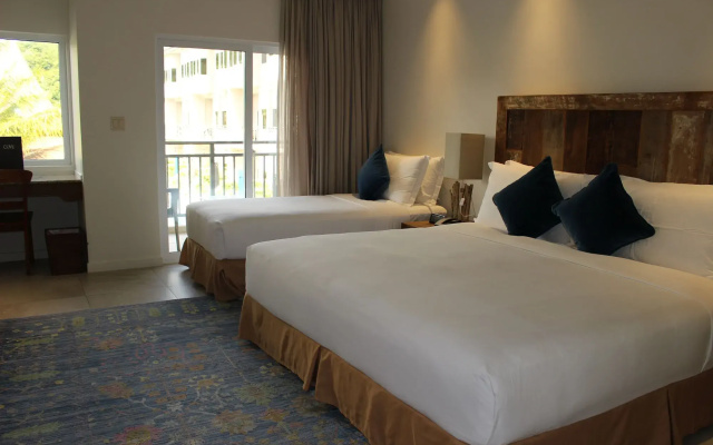 Cove Resort Palau