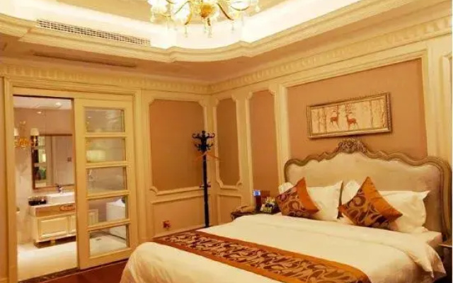Yulong Bay Hotel