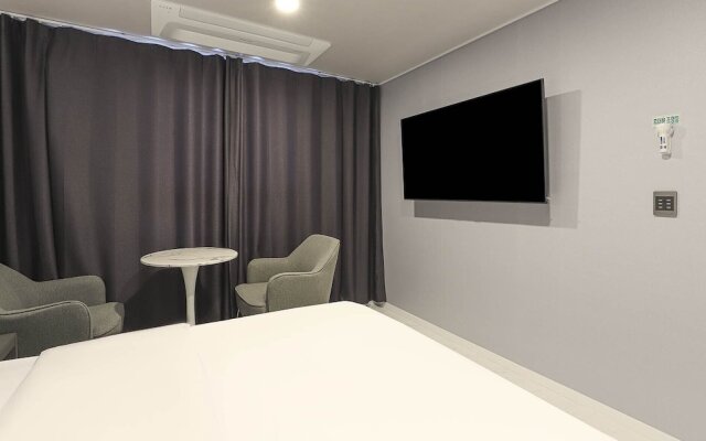 JI Boutique Hotel