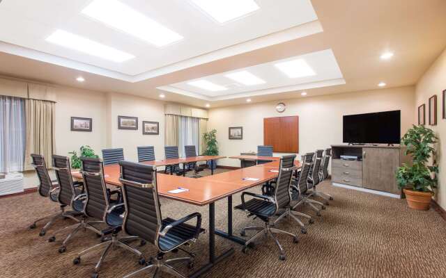 Baymont by Wyndham Plymouth