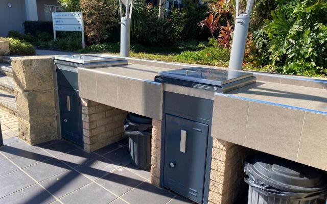 Apollo Quays Apartment