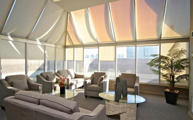 Glen Grove Residences At 736
