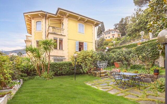 Nice Apartment in Rapallo With 3 Bedrooms and Wifi