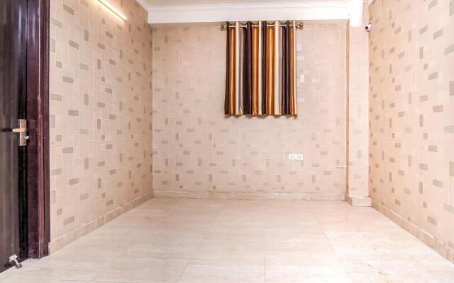OYO 19132 K Residency