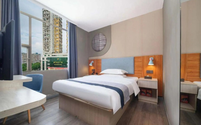 Pebble Motel (Guangzhou Conghua District Government)