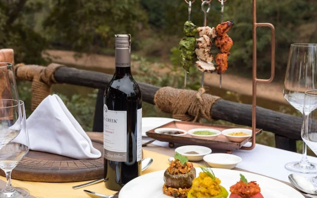 Banjaar Tola A Taj Safari Lodge Kanha National Park