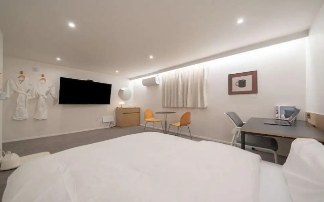 The Hyoo-Sik AANK Cheongju Uam