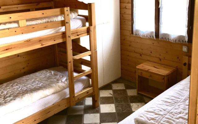 Room in Bungalow - Greenchalets Bungalow Tuscany Viareggio