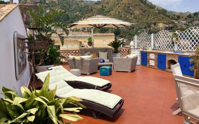 Casa Aricò & Shatulle Suites