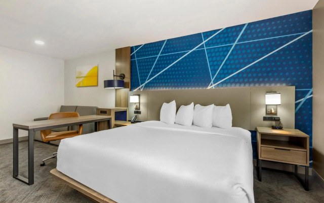 Comfort Inn & Suites Irving Las Colinas DFW