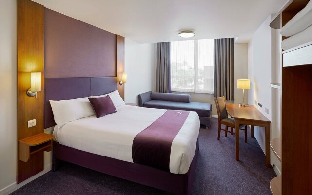 Premier Inn Belfast Titanic Quarter Hotel