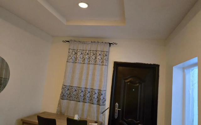 Yets Apartments & Suites
