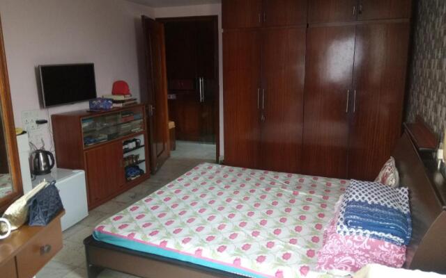Service Apartments, Park Street, Calcutta