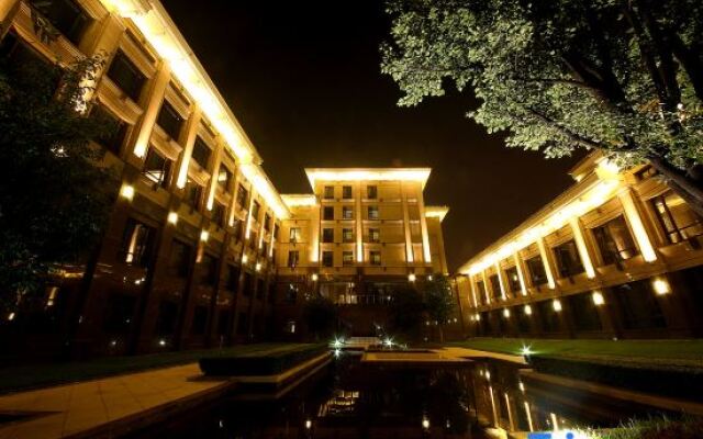 Yunhai Jinyuan Hotel