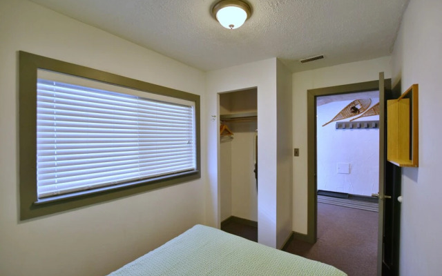 163 Tyrolean Rustic 4 bedroom chalet