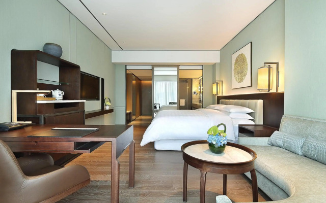 Sheraton Grand Hangzhou Binjiang Hotel