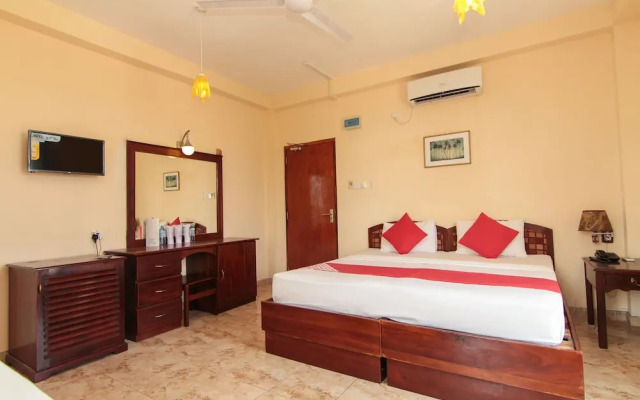 OYO 111 Sea Shine Beach Hotel