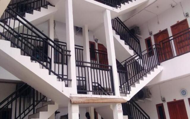 Golden island Homestay