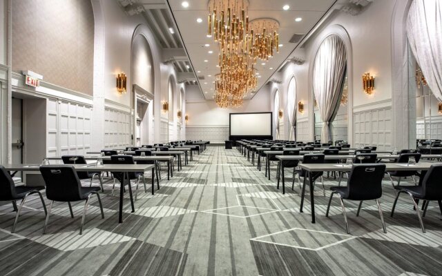 THE MIDLAND HOTEL, Chicago, a Tribute Portfolio Hotel