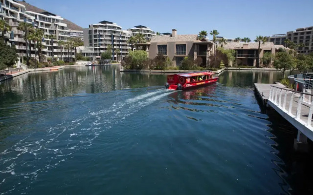 The Marina Family Penthouse - 704