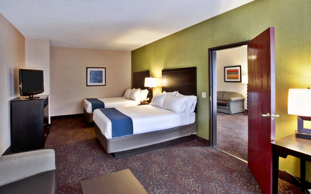 Holiday Inn Express Hotel & Suites Woodhaven by IHG