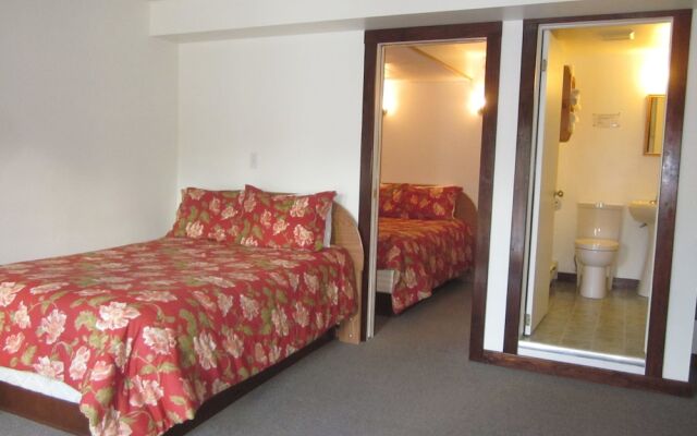 Sauble River Marina & Lodge Resort