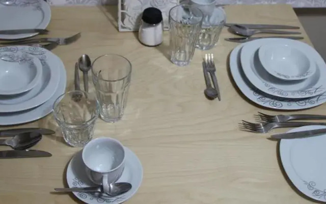 Kinzi House Apart Hotel