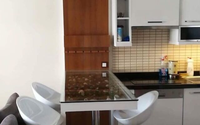 Vesta Garden Apartment