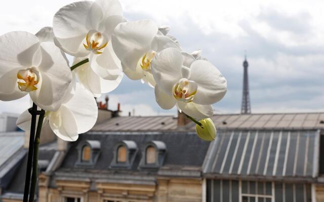 La Tremoille Paris