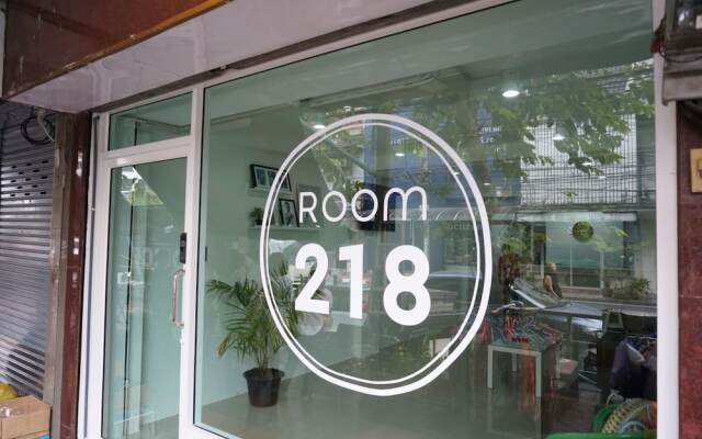 ROOM 218 - Dorm for rent - Adults Only