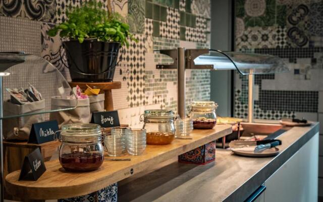 LOGINN Hotel Stuttgart Zuffenhausen