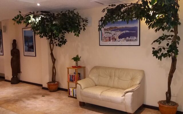 Paradise Inn