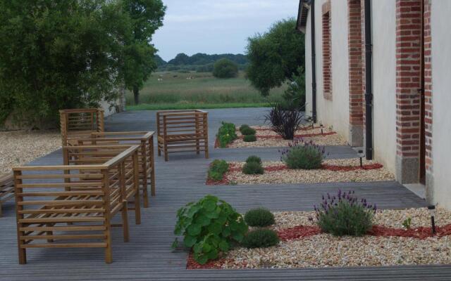 Logis Hôtel La Ferme du Blanchot