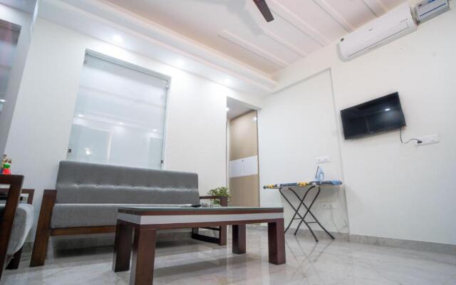 The Lodgers 1 BHK Serviced Apartment Golf Course Road Gurgaon