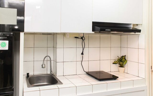 Nice Studio At Springlake Summarecon Bekasi Apartment