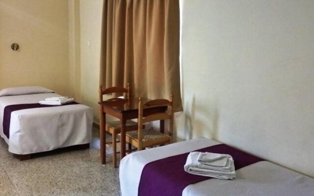 Minaides Hotel