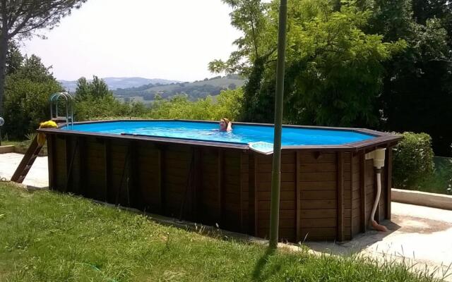 Cosy apartment in Pesaro with shared pool