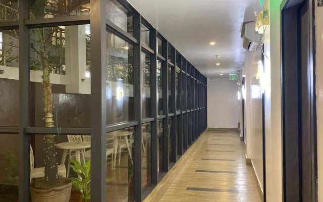 Erus Suites Hotel Boracay