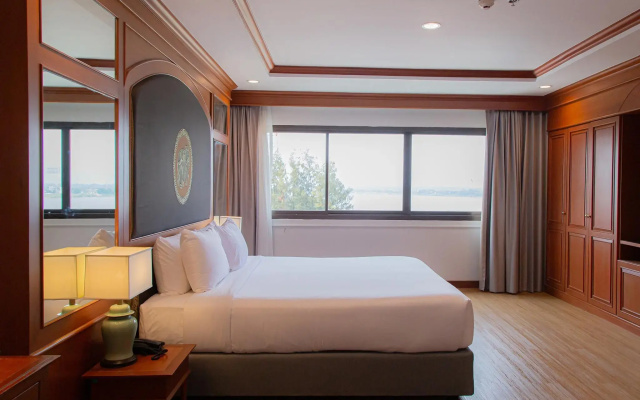 Fortune River View Hotel Nakhon Phanom