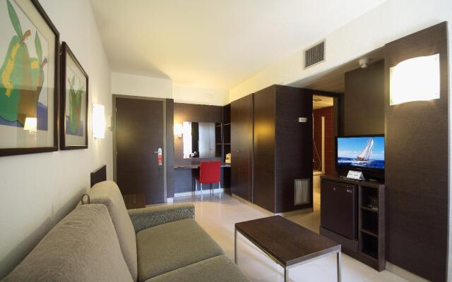 AQUA Hotel The Breeze – All Inclusive – Adults Only +18