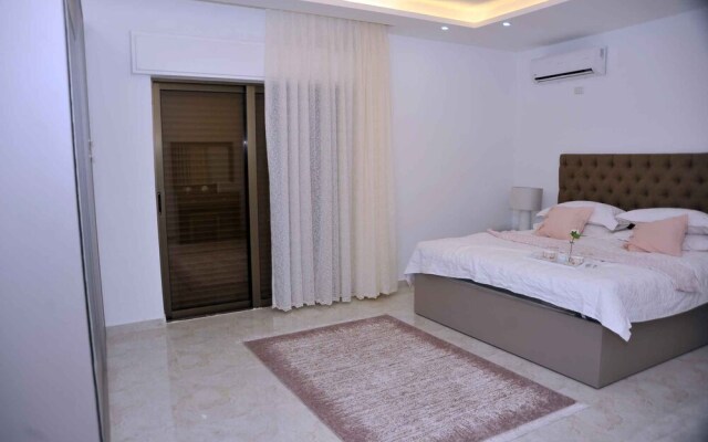 Amazing one Bedroom Apartment in Amman,elwebdah 10
