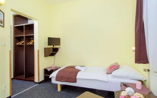 Hotel Brilliant