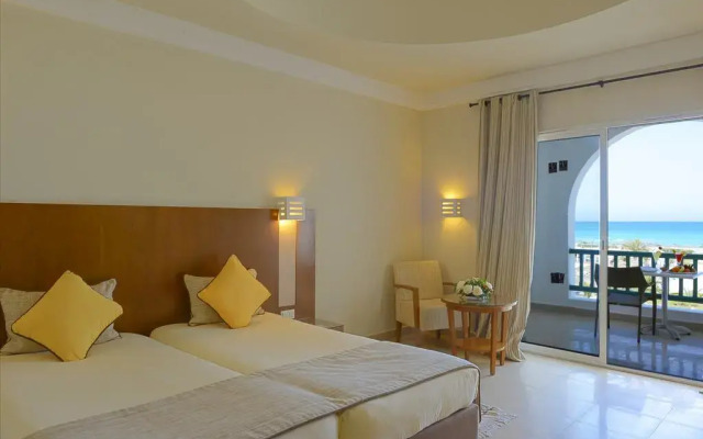 Vincci Helios Beach